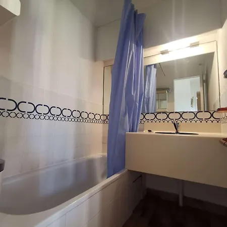 Apartamento T3 Avec Piscine Et Tennis à 100m De La - Cap D'agde - Fr-1-607-117